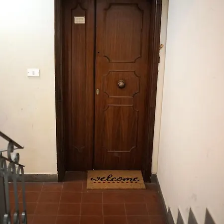 Milton House * Arezzo