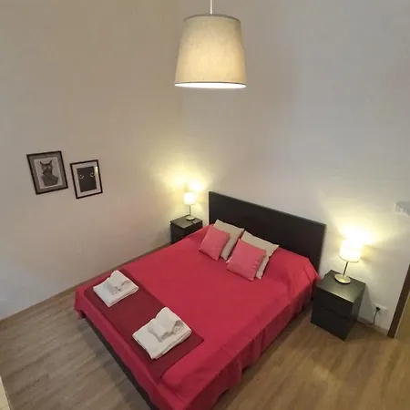 Milton House * Arezzo
