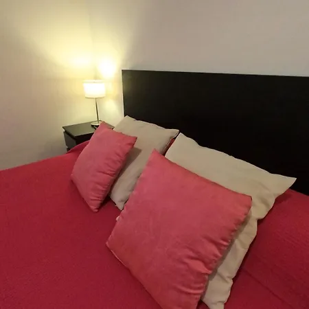 Milton House * Arezzo